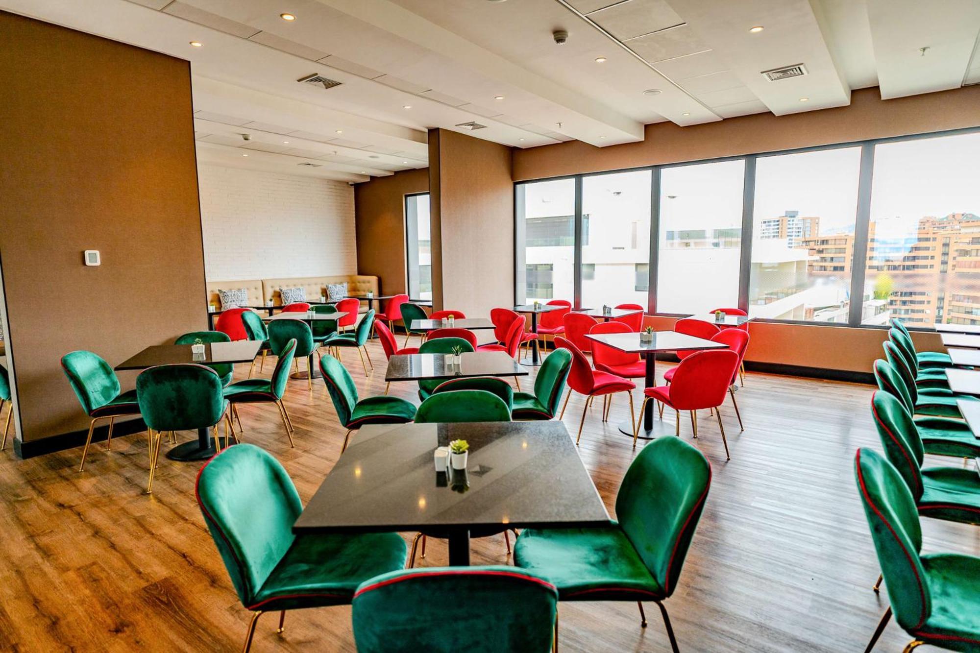 Hampton By Hilton Santiago Las Condes Zewnętrze zdjęcie